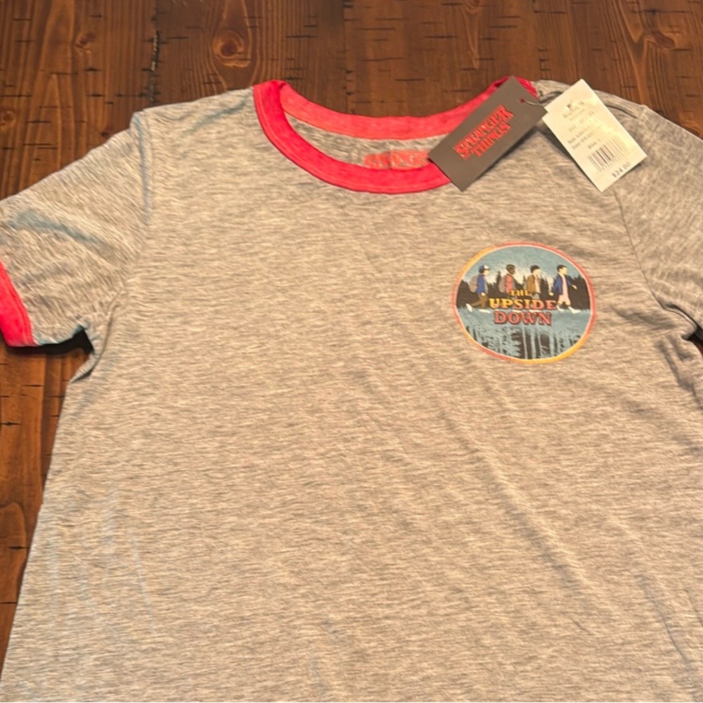 Netflix Gray 'The Upside Down' Tee